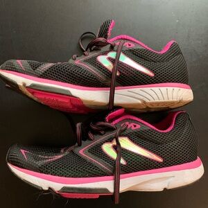 Newton Women's Black and Pink  running  Shoes 9.5